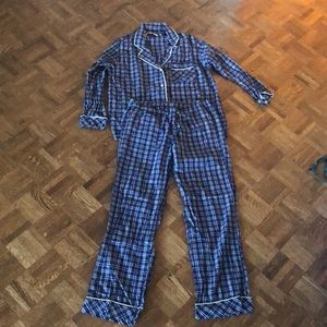 Victoria’s Secret Pajama set Small